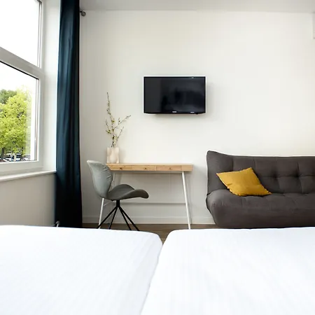 Hotel I 3*